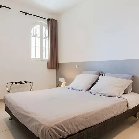 Apartment 4 Personnes Vue Remparts Antibes